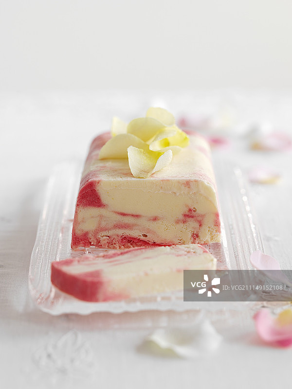 玫瑰柠檬冻糕图片素材