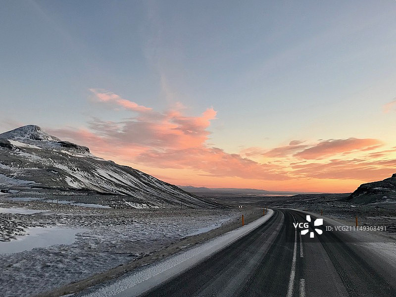 步入日落图片素材