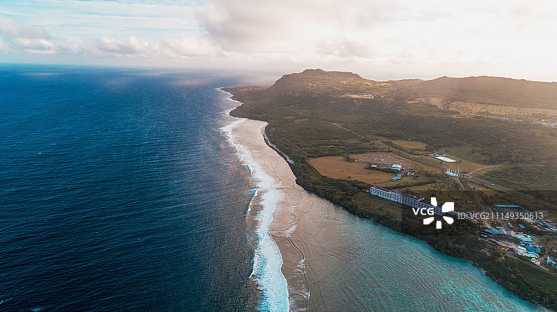 海崖晨光图片素材