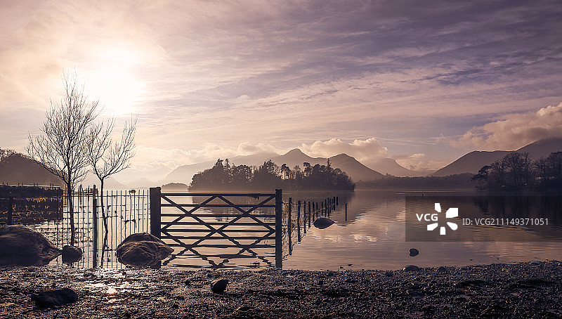 德文特湖之门（分离色调）图片素材