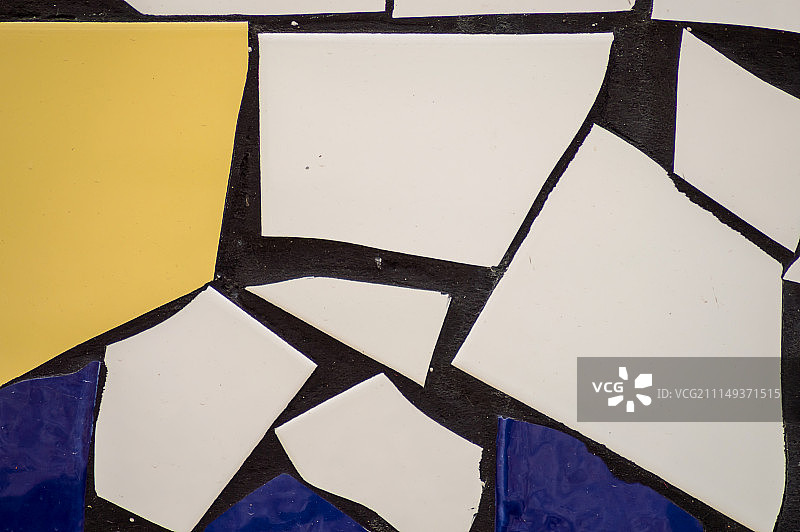 白色、黄色和蓝色瓷砖背景图片素材