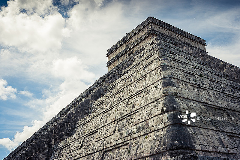 墨西哥尤卡坦半岛奇琴伊察库库尔坎金字塔图片素材
