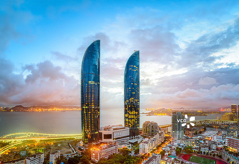 福建厦门世茂海峡大厦图片素材