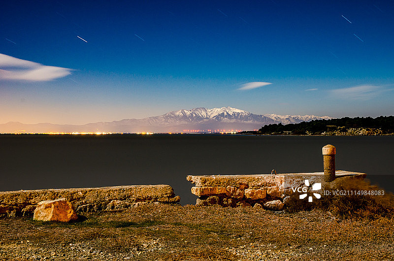 卡尼古山上的月光图片素材