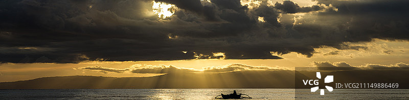巴里卡萨岛日落图片素材