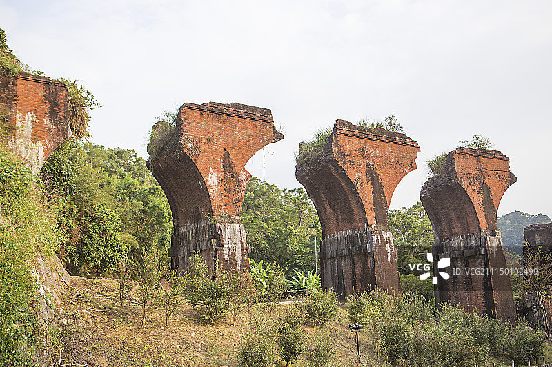 龙腾断桥图片素材