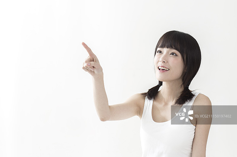 年轻女人看到惊喜图片素材