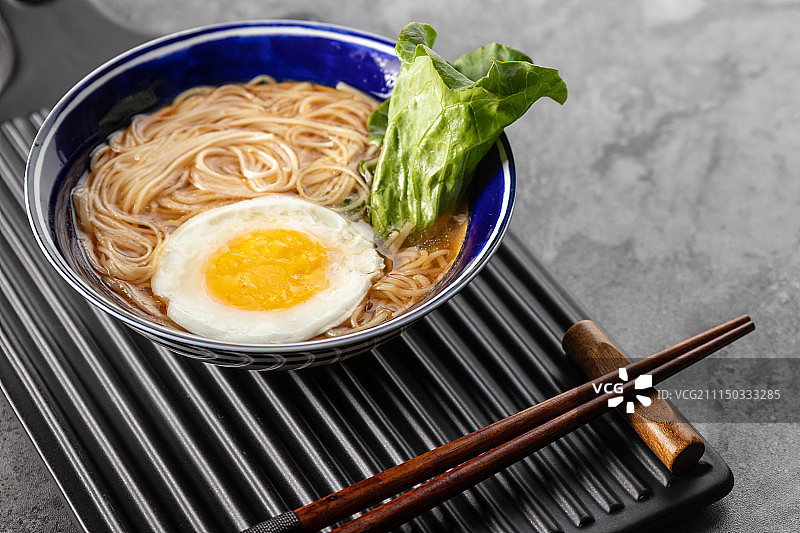 鸡蛋面图片素材