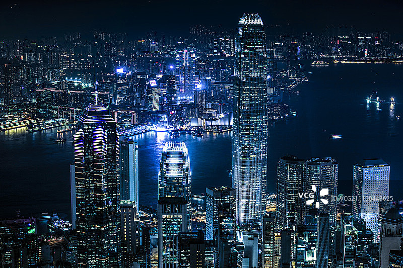 暮色下的城市风光图片素材