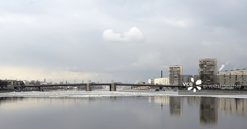圣彼得堡涅瓦河风光图片素材