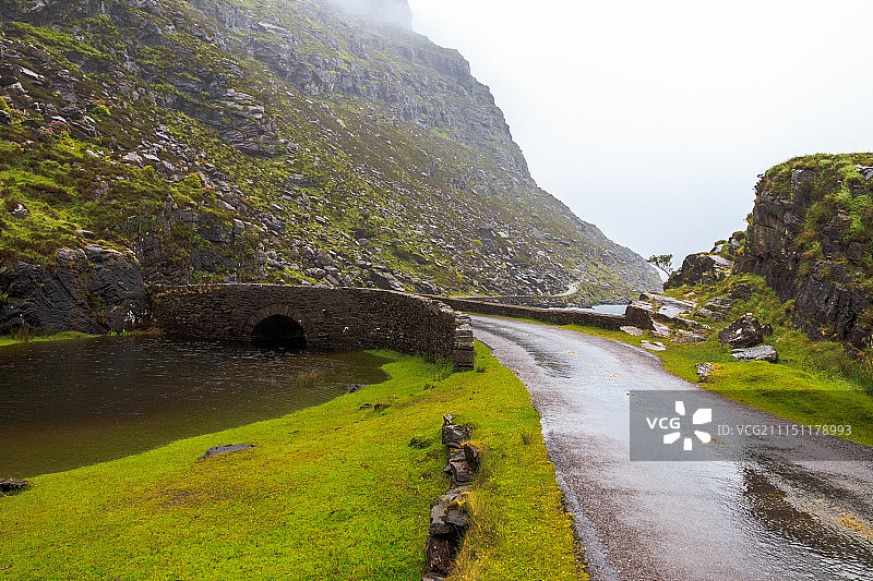 邓洛伊峡谷的桥图片素材