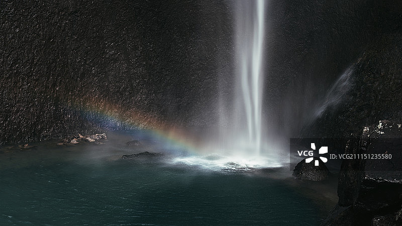 彩虹瀑布图片素材