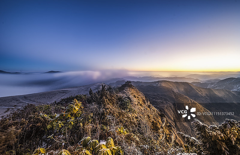 四川省石棉轿顶山风光图片素材