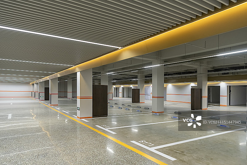 地下停车场内景高清图图片素材