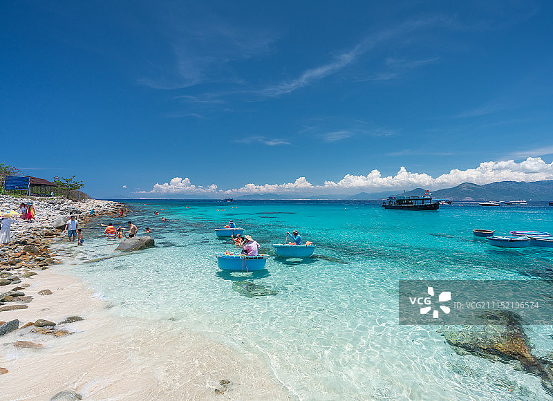 Beach in Nha Trang, Vietnam图片素材