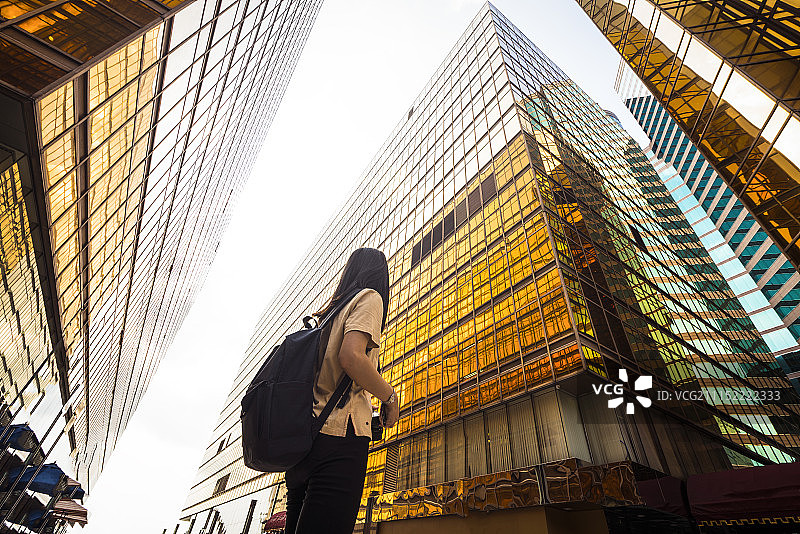 旅行者图片素材