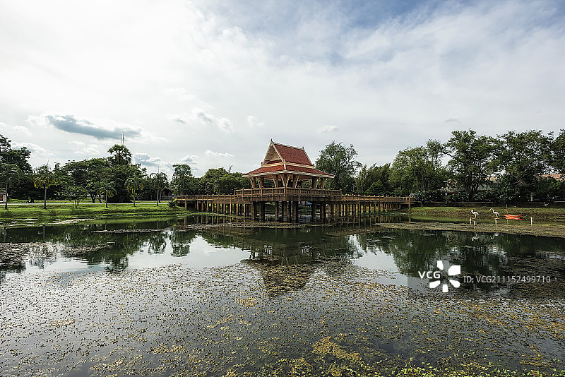 泰国批迈公园亭台楼阁高清图图片素材