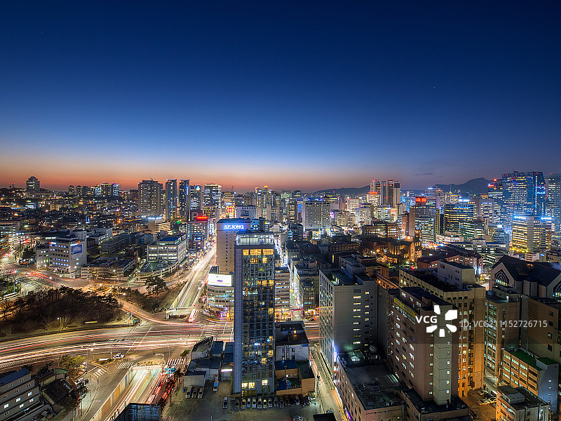 明洞城市夜景图片素材
