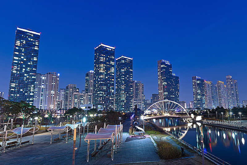 松岛中央公园夜景图片素材