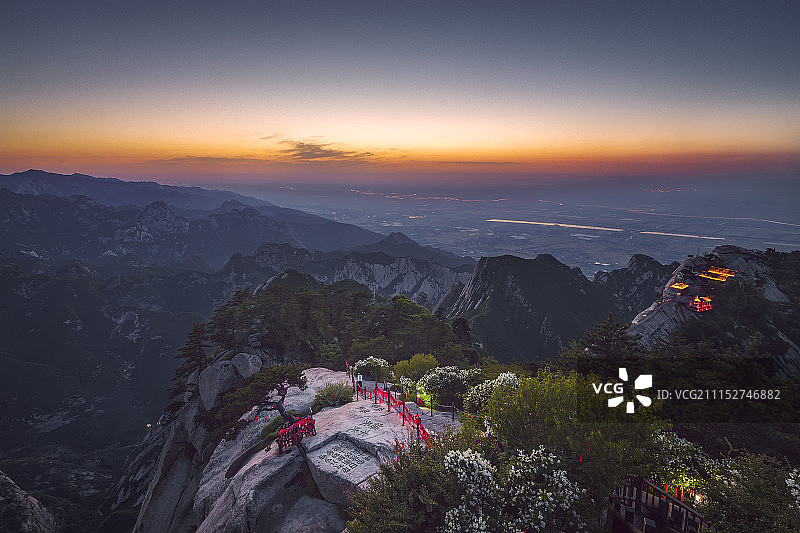 华山南峰日落图片素材