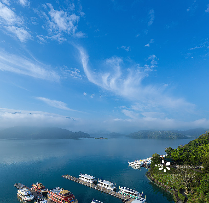 美丽的宝岛日月潭图片素材