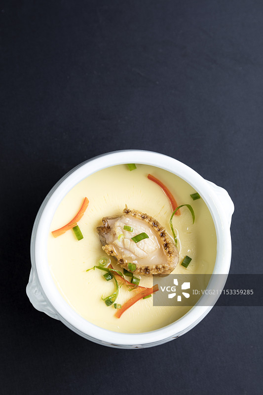 小鲍鱼炖蛋图片素材