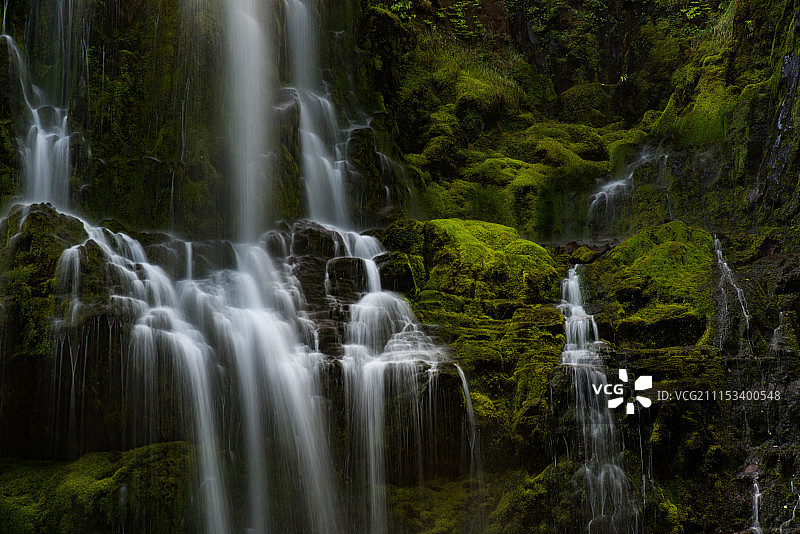 普罗克西瀑布特写图片素材