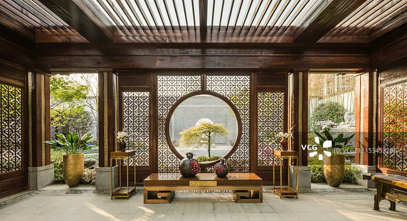 中式木结构禅意庭院图片素材