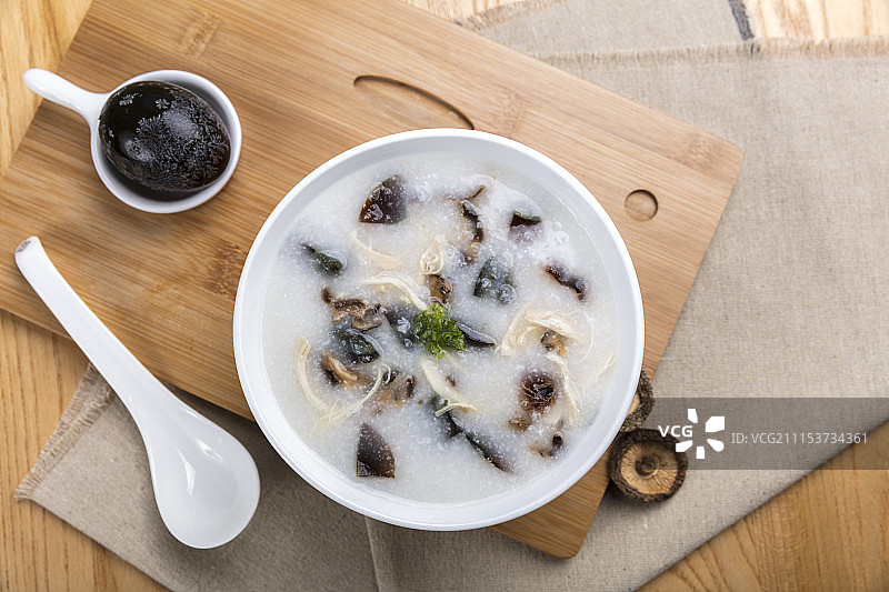 皮蛋瘦肉粥图片素材