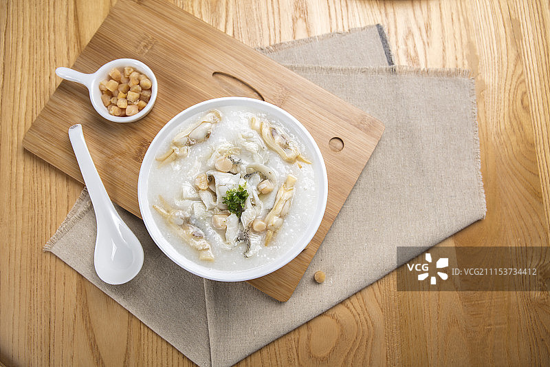 鲈鱼蛏子粥图片素材