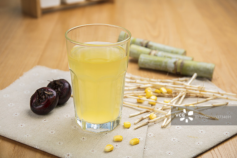 甘蔗马蹄玉米汁图片素材