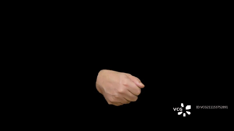 男人做出“你出局了”的手势特写图片素材