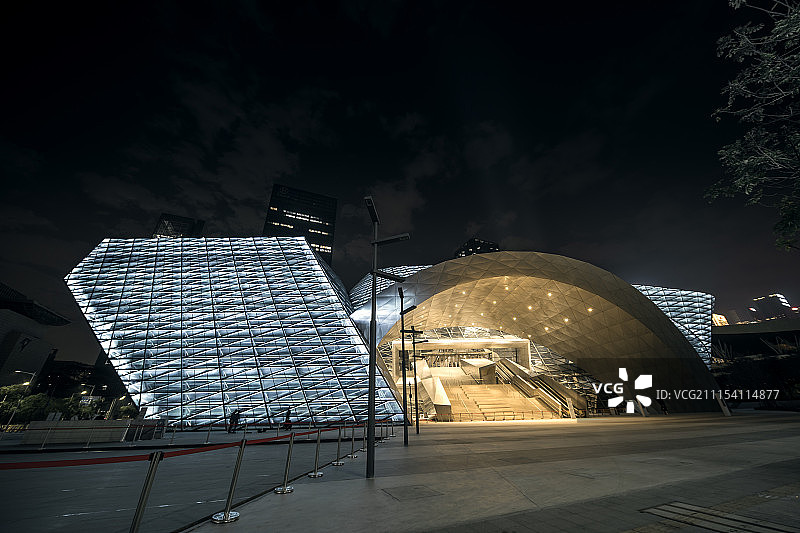 深圳当代艺术馆夜景图片素材