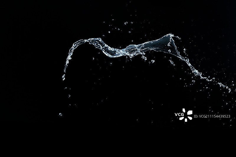 泼洒的水图片素材