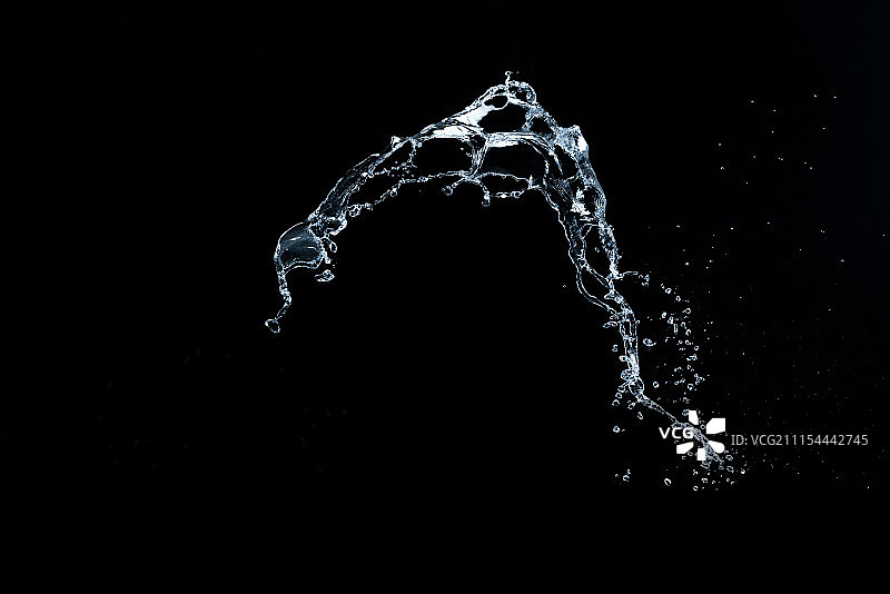 泼洒的水图片素材