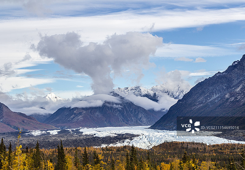 马塔努斯卡冰川上的凤凰图片素材