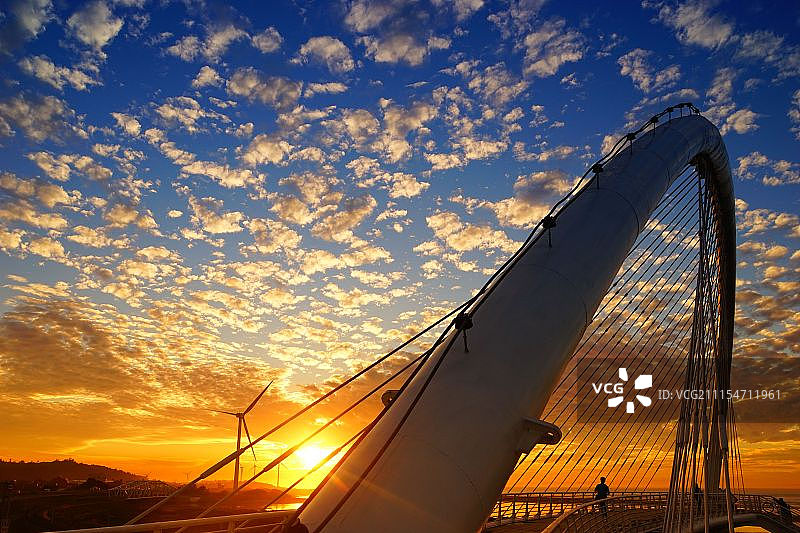 新竹香山竖琴桥图片素材