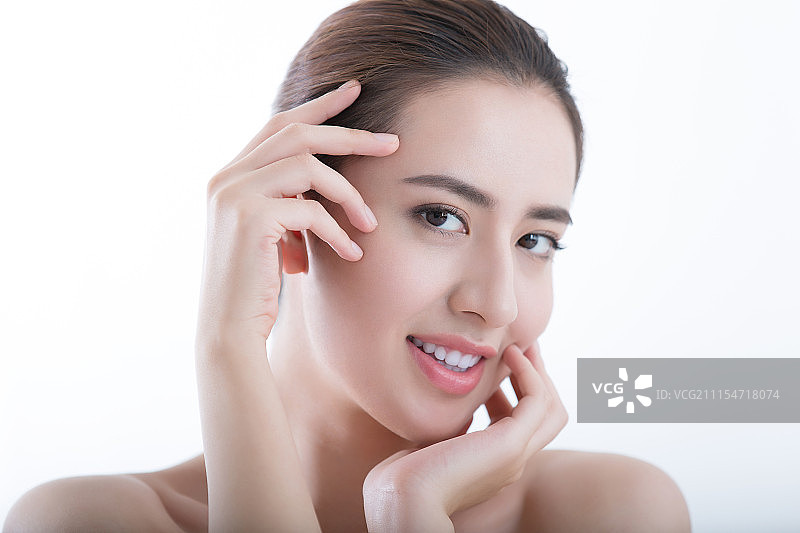 年轻女子美容肖像图片素材