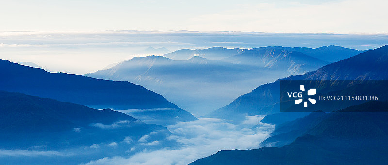 壮观山川图片素材