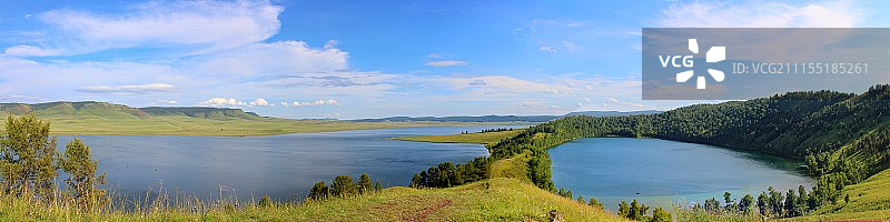 哈卡斯的美丽山湖图片素材