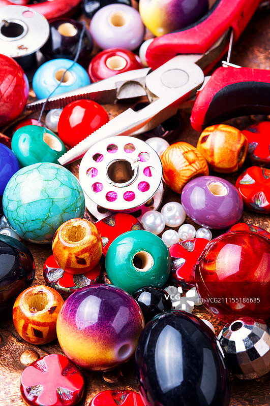 制作珠子饰品图片素材