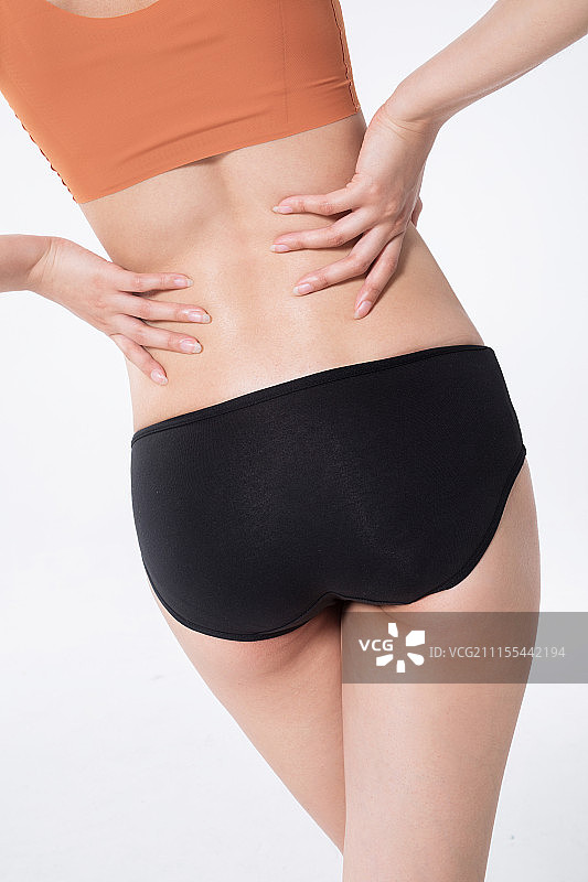 年轻的亚洲女性图片素材