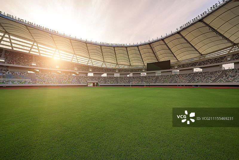 空旷无人的现代足球体育场图片素材