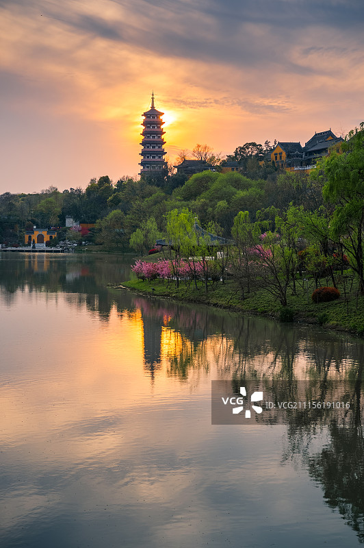 栖灵夕照图片素材