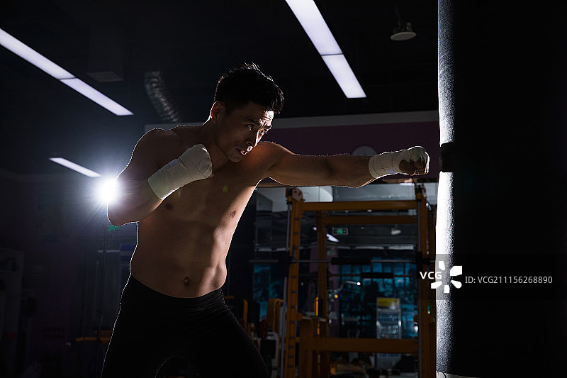 男性拳击运动员图片素材