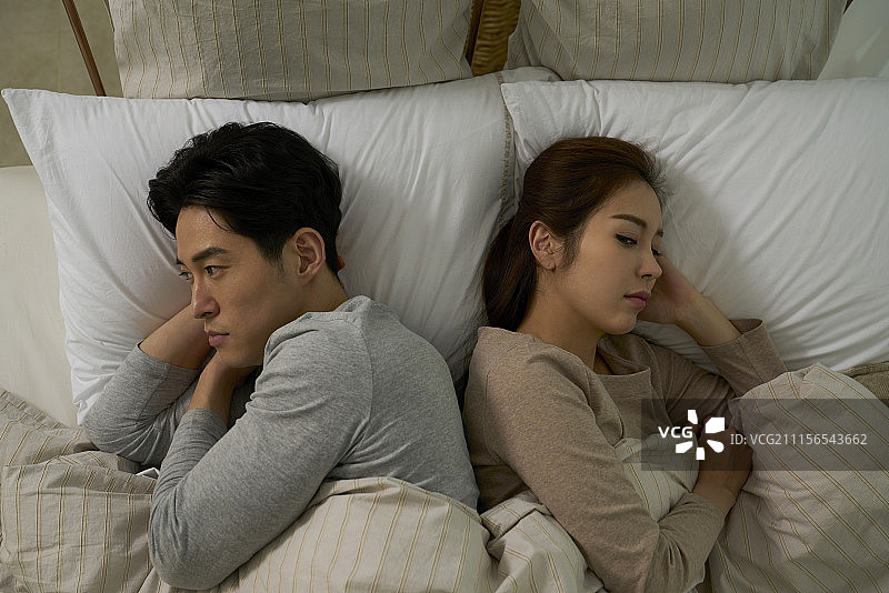 一对已婚夫妇,韩国人图片素材