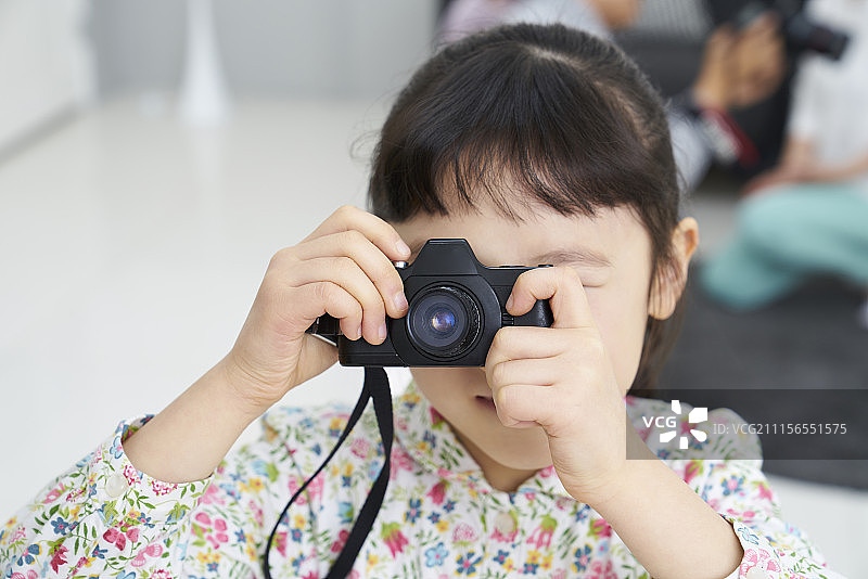 房屋、生活方式、相机、拍照、女孩、韩国图片素材