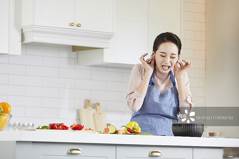 家庭、生活方式、家庭主妇,女,韩国人图片素材