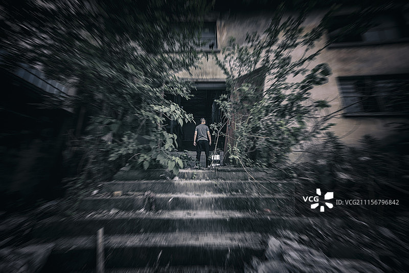 行尸走肉僵尸丧尸生化危机恐怖工业废墟图片素材