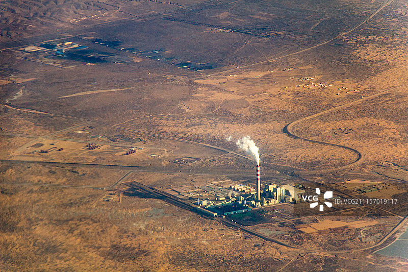 航拍西北工业区图片素材